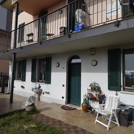 Casa Carmela * Angera