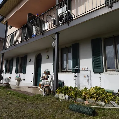 Casa Carmela * Angera