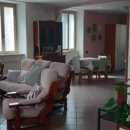 Rum i privatbostad Casa Carmela In Condivisione Angera